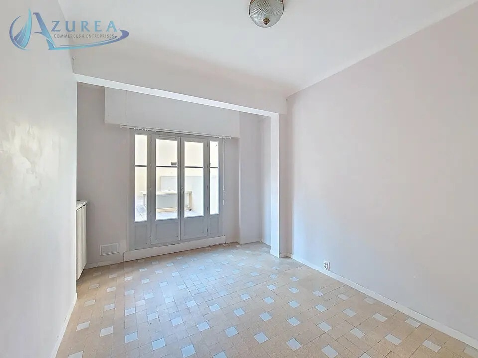 Location Bureaux 44 m² - Photo 1