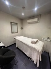 1353 High Rd, London to rent Building Photo- Image 1 of 4