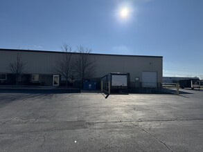 1400 Commerce Pky, Franklin, IN for rent Building Photo- Image 2 of 5