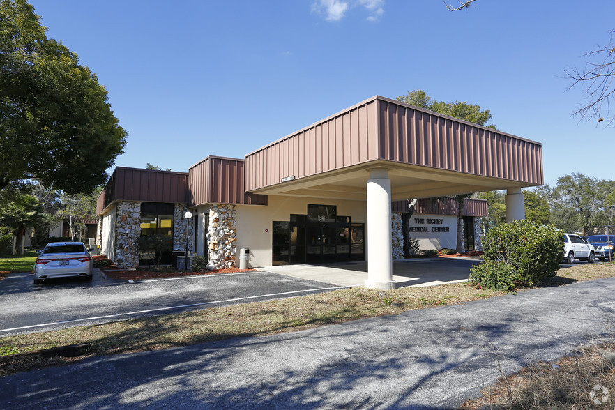 Office in New Port Richey, FL for sale - Primary Photo - Image 1 of 1