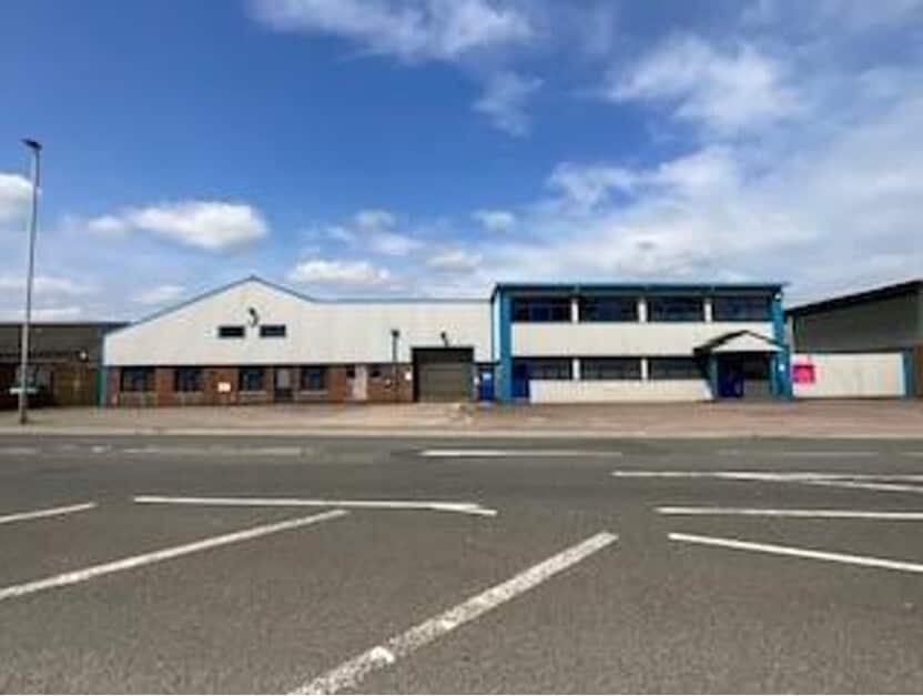 16-18 Hempsted Ln, Gloucester to rent Building Photo- Image 1 of 2