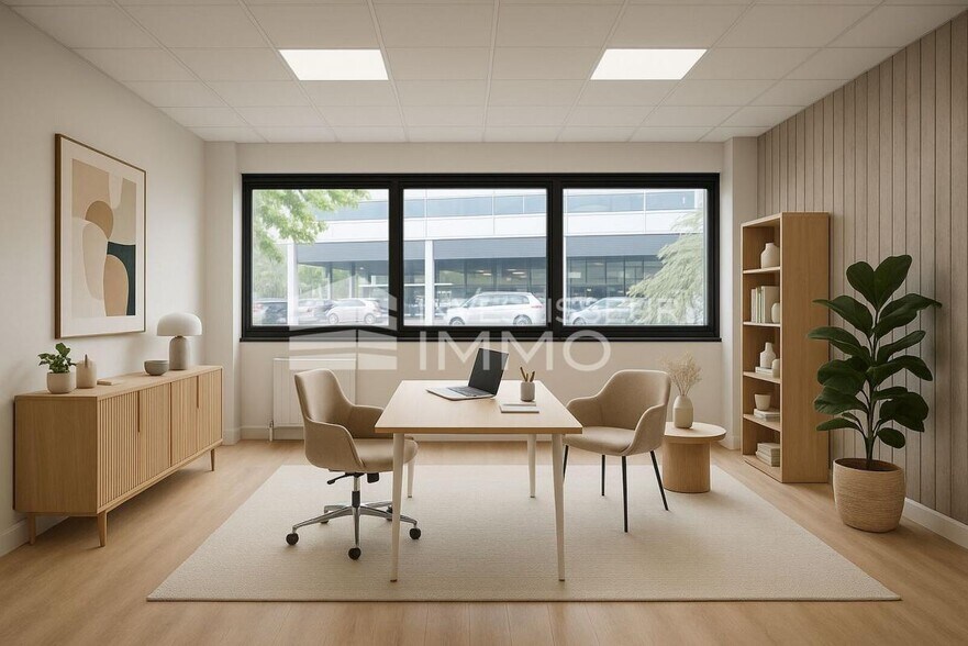 Office in Sucy En Brie to rent - Interior Photo - Image 1 of 3