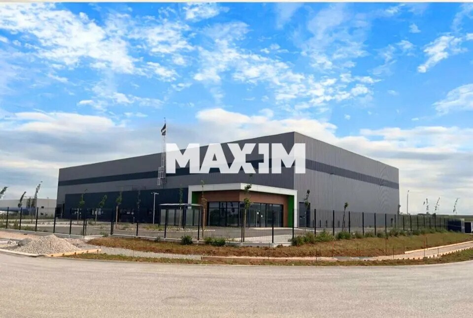 70 Rue Du Fortin, Longvic to rent Building Photo- Image 1 of 7