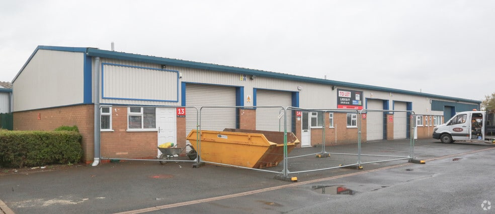 Auster Rd, York to rent - Building Photo - Image 3 of 4