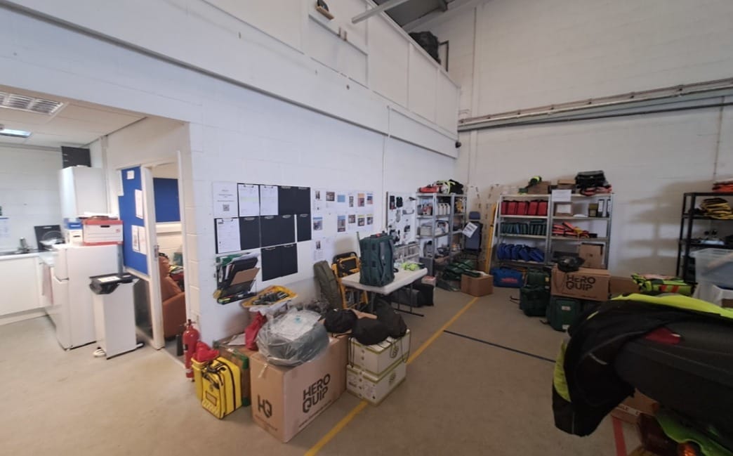 41 Valley Rd, Plymouth to rent Interior Photo- Image 1 of 7