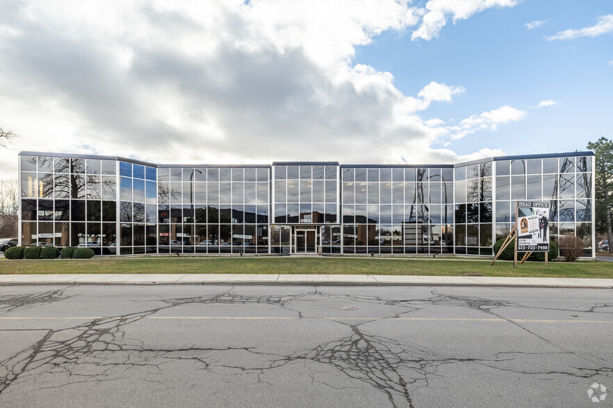 223 Colonnade Rd, Nepean, ON for rent - Building Photo - Image 2 of 3