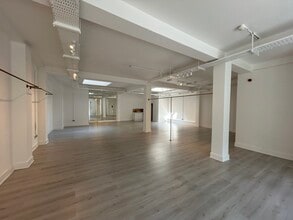 29-30 Windmill St, London to rent Interior Photo- Image 2 of 2