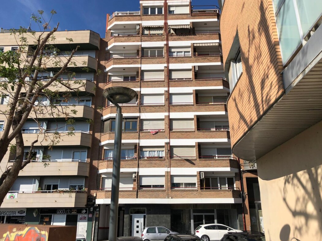 Build-to-Rent in Lleida, Lérida for sale Building Photo- Image 1 of 2