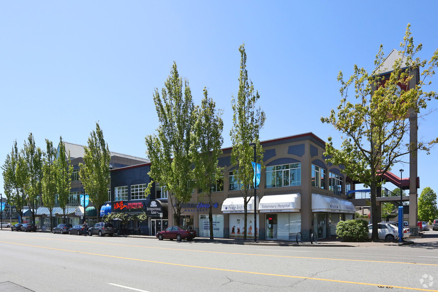 1959 152nd St, Surrey, BC for rent - Building Photo - Image 3 of 11