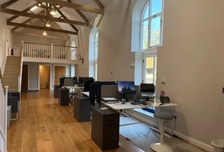 Unnamed Rd, West Hill to rent Interior Photo- Image 2 of 2