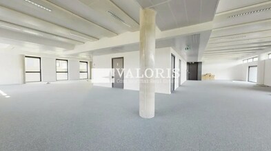 Office in Lyon to rent Interior Photo- Image 2 of 7