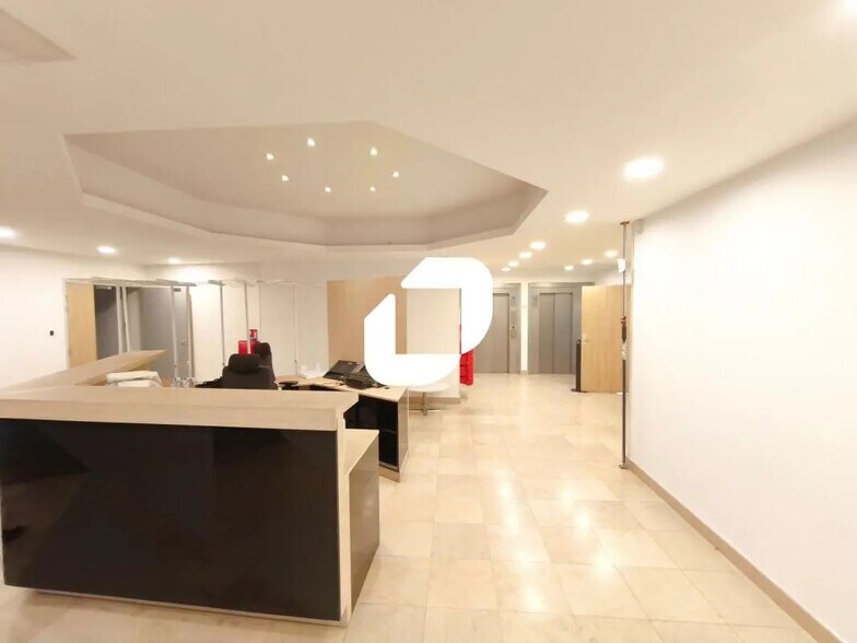 Office in Fontenay-sous-Bois to rent - Interior Photo - Image 3 of 20