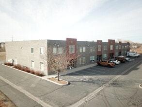 692-718 W Confluence Ave, Murray, UT to rent Interior Photo- Image 1 of 2