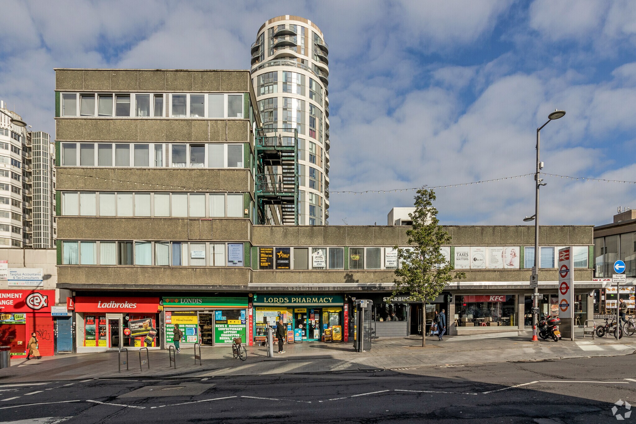 Cambridge Rd, Barking IG11 8NL Roding House