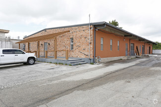 More details for 9809 McCullough Ave, San Antonio, TX - Industrial for Rent