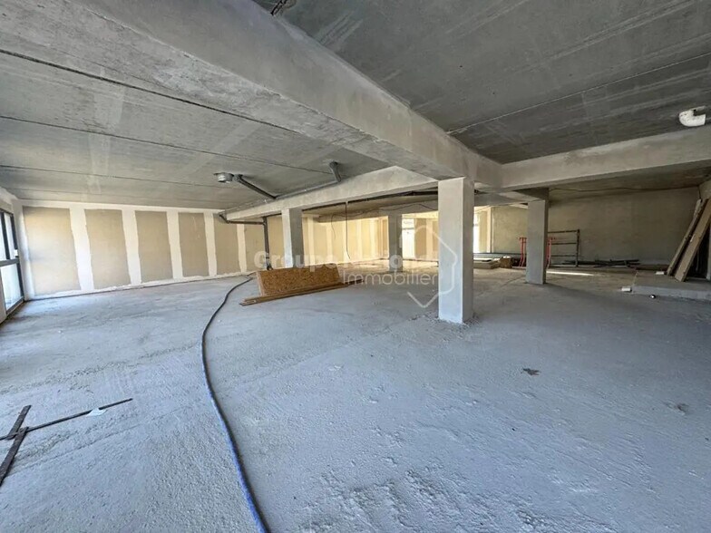 Retail in Lunel for sale - Building Photo - Image 3 of 5