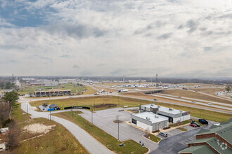 306 E Chestnut St, Strafford, MO - aerial  map view