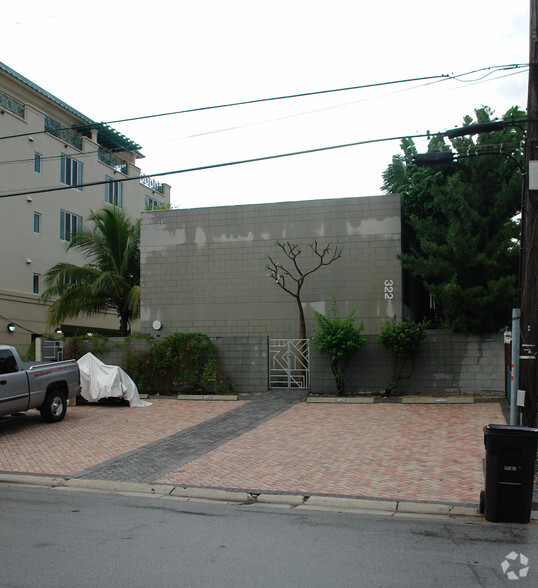 322 Hendricks Is, Fort Lauderdale, FL for sale - Building Photo - Image 2 of 2