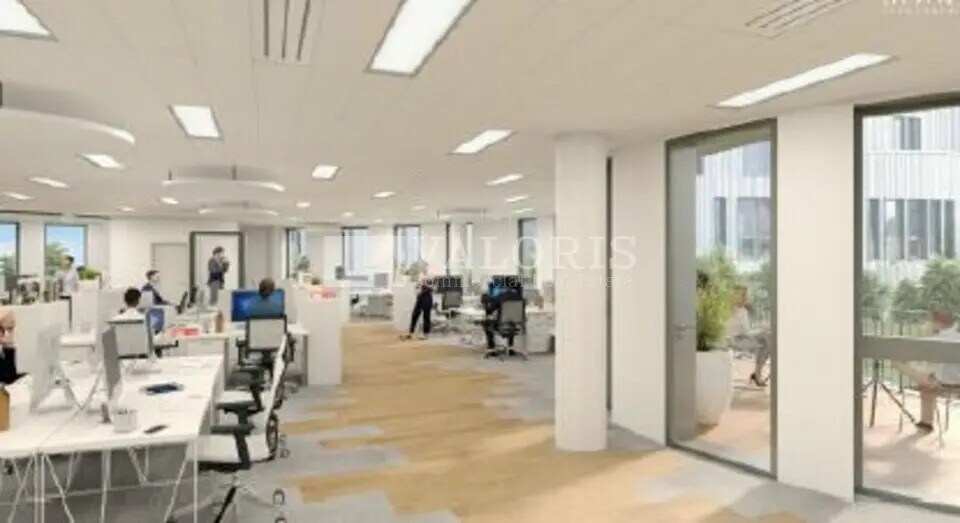 Office in Limonest to rent Interior Photo- Image 1 of 17