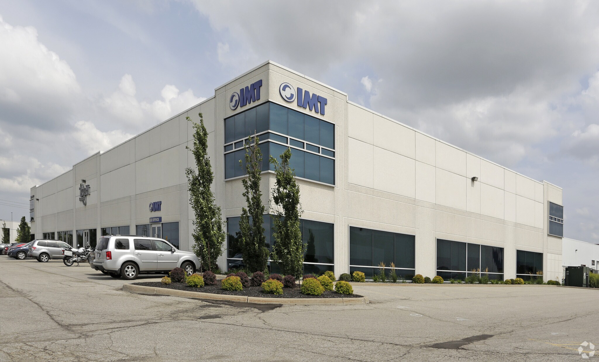 5 Cherry Blossom Rd, Cambridge, ON for sale Primary Photo- Image 1 of 1