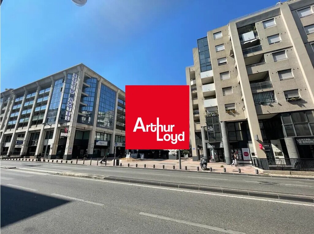 Location Bureaux 106 m² - Photo 1