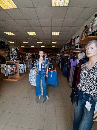More details for 27 Ter Route D'Heyrieux, Mions - Retail to Rent