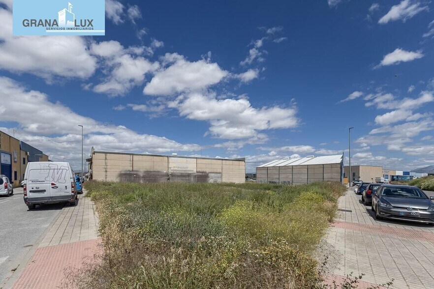 Paseo de las Andas, 7, Las Gabias, Granada for sale - Building Photo - Image 2 of 14