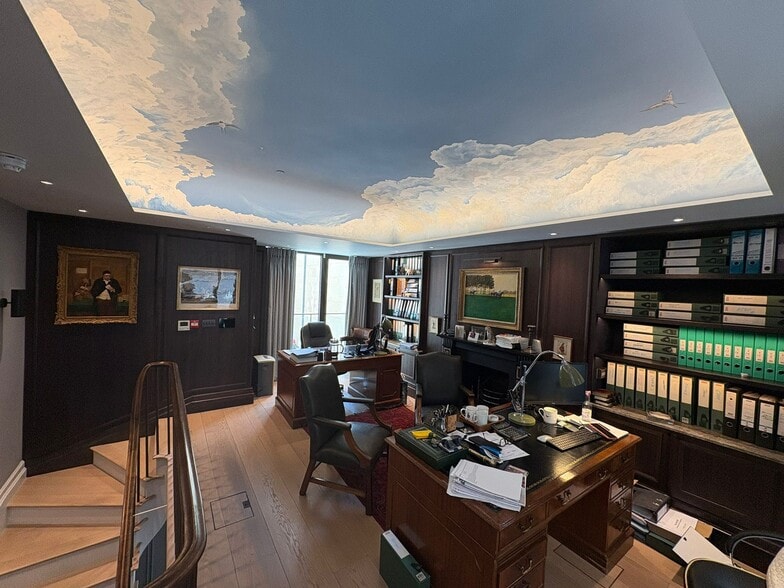 4 Kimbolton Row, London to rent - Interior Photo - Image 2 of 7