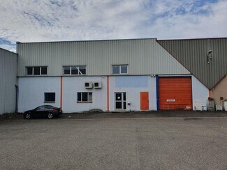 More details for 3 D Rue De La Motte, Lucé - Retail to Rent