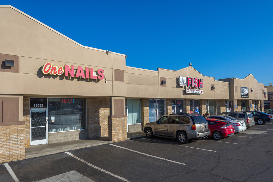 15050-15100 Gratiot Ave, Detroit, MI for rent - Building Photo - Image 1 of 6