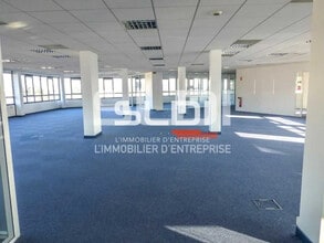 1 Chemin Jean-Marie Vianney, Écully to rent Interior Photo- Image 2 of 6