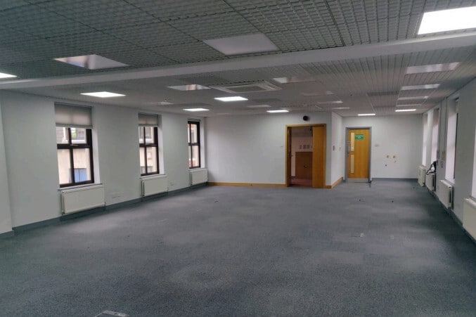 10 Mill St, Sutton Coldfield to rent - Interior Photo - Image 3 of 5