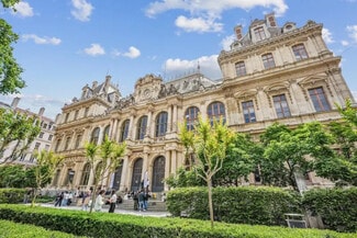 More details for 20 Place De La Bourse, Lyon - Office to Rent