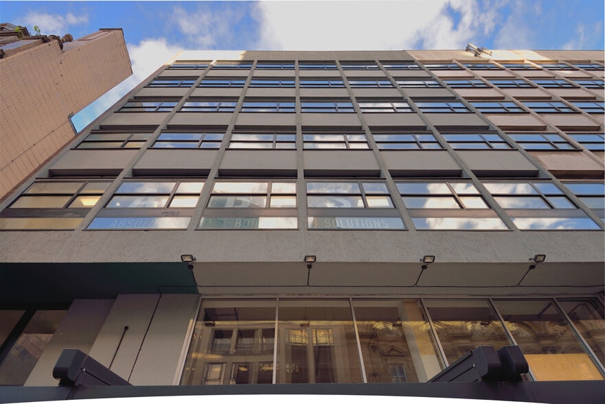 29 Peter St, Manchester to rent - Building Photo - Image 2 of 6