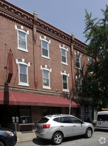 1916-1918 E Passyunk Ave, Philadelphia, PA for sale - Primary Photo - Image 1 of 1