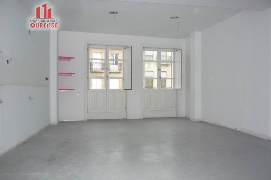 Retail in Ourense, Orense to rent Building Photo- Image 1 of 7