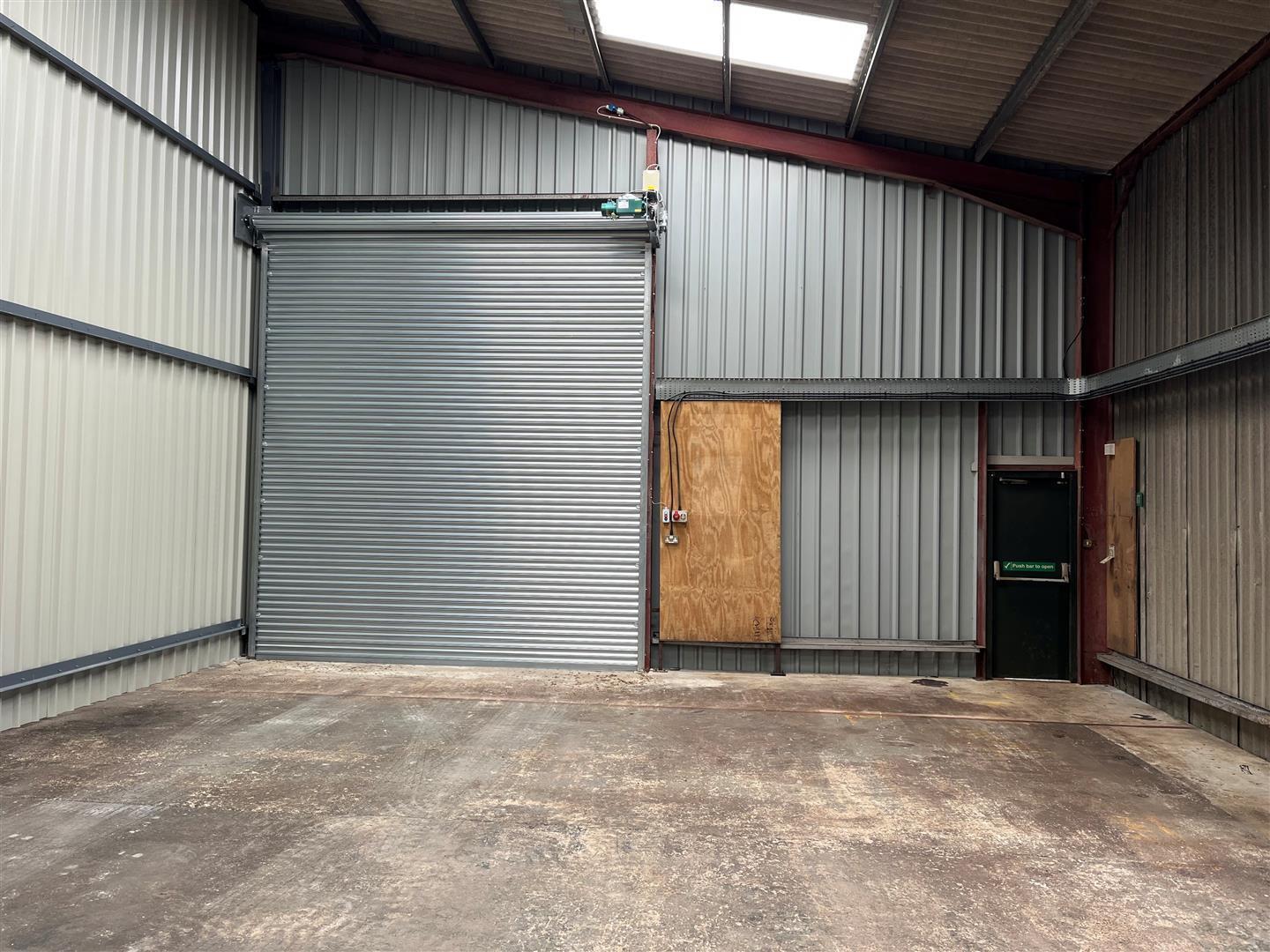 Middlemarsh, Sherborne to rent Interior Photo- Image 1 of 1