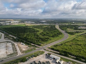 Harris Branch Parkway/Decker @ 290 hwy, Austin, TX for sale Primary Photo- Image 1 of 5