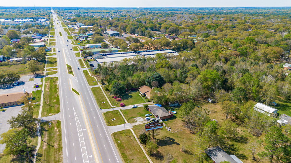 1022 W Nine Mile Rd, Pensacola, FL for sale - Building Photo - Image 2 of 10