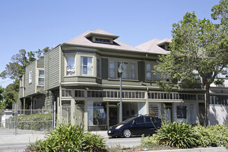 5831-5833 San Pablo Ave, Emeryville, CA for rent Primary Photo- Image 1 of 12