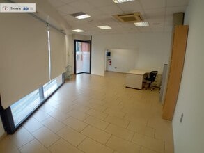 Retail in Tordera, Barcelona to rent Interior Photo- Image 2 of 9