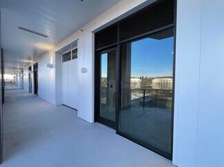 More details for 8188 Manitoba St, Vancouver, BC - Light Industrial to Rent