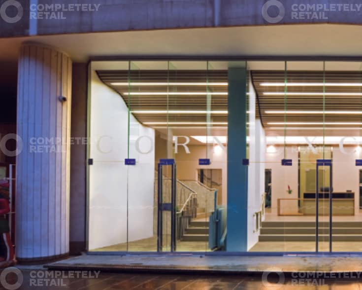 Fenwick St, Liverpool to rent - Interior Photo - Image 1 of 5