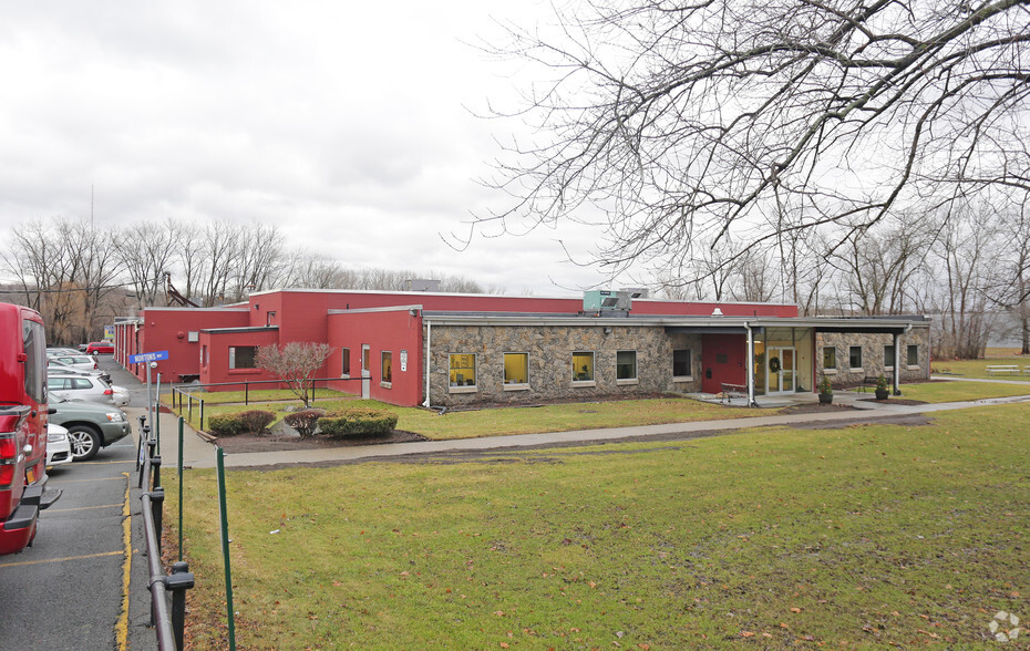 339 Broadway, Albany, NY for sale - Building Photo - Image 3 of 28