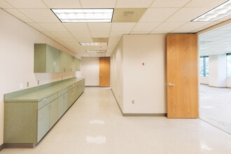 200 SW Market St, Portland, OR to rent Interior Photo- Image 2 of 5