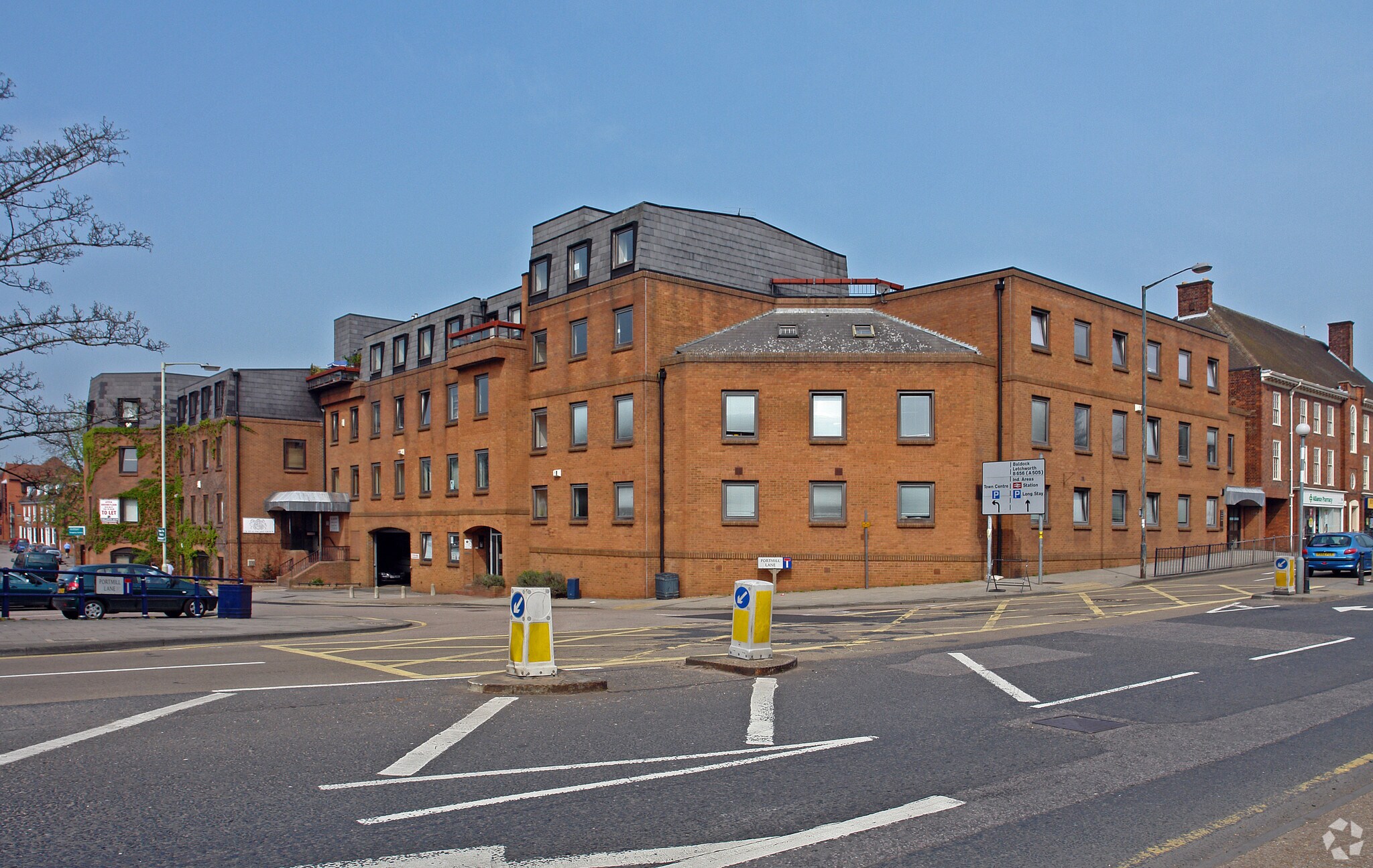 Portmill Ln, Hitchin for sale Primary Photo- Image 1 of 1