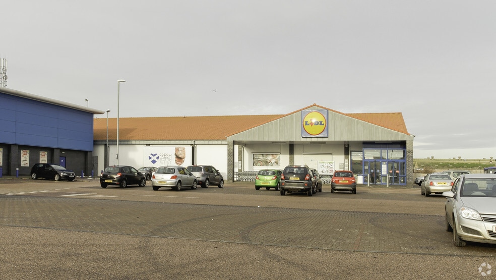 South Harbour Rd, Fraserburgh for sale - Building Photo - Image 3 of 3