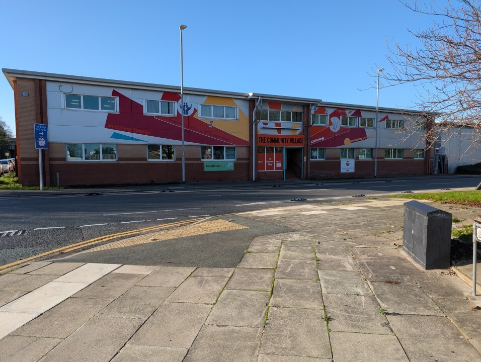 330-334 New Chester Rd, Birkenhead for sale Primary Photo- Image 1 of 8