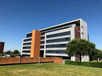 More details for 13 Rue Marie Louise Dissard, Toulouse - Office to Rent