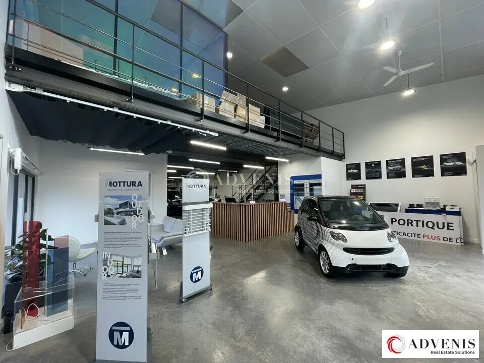 Light Industrial in Mérignac to rent Interior Photo- Image 1 of 8